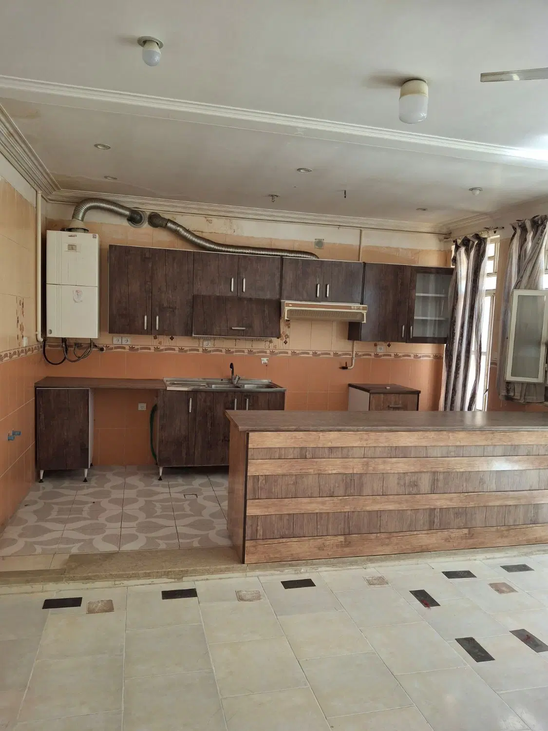اجاره یک واحد تکخوابه