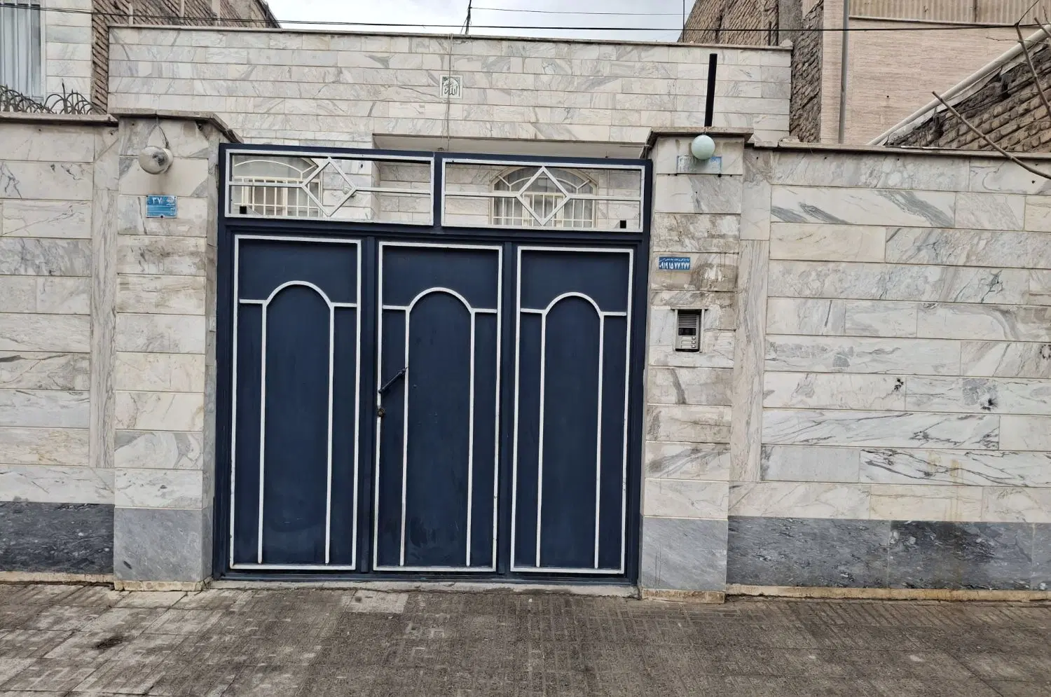 فروش خانه ویلایی یا معاوضه با آپارتمان
