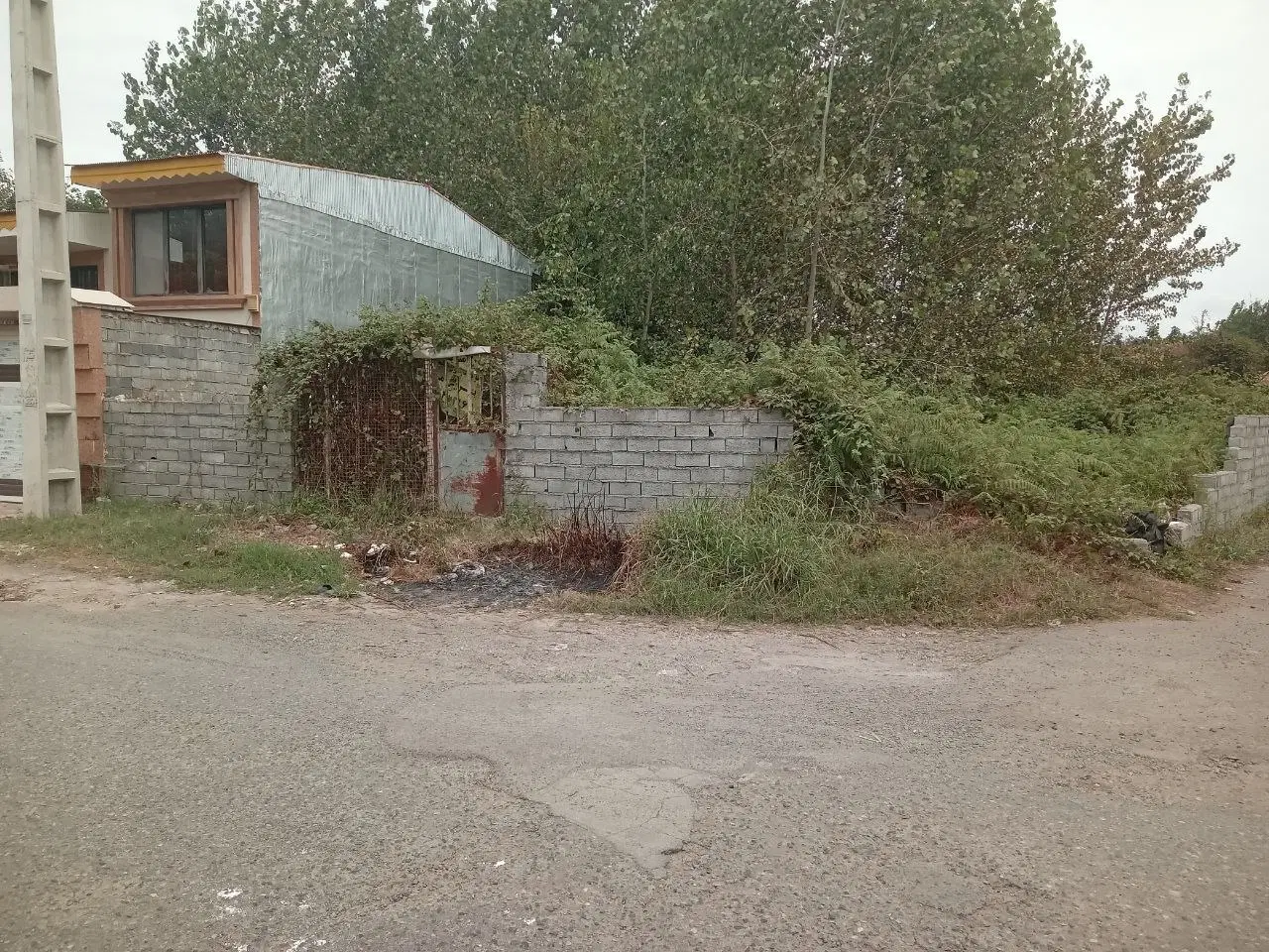 زمین مسکونی