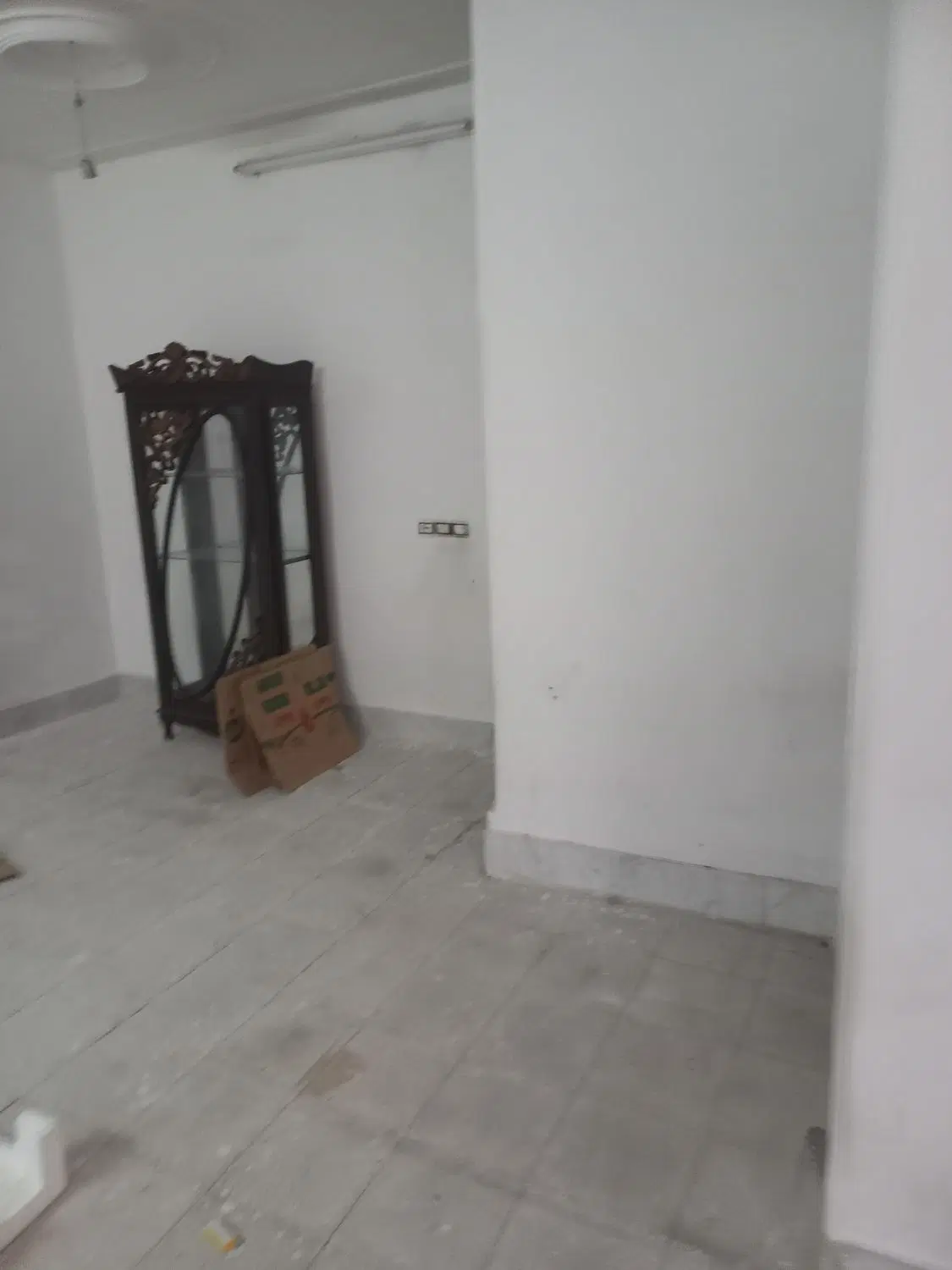 منزل دوطبقه ونیم جلو قواره فاطمیه بعثت ۱۴