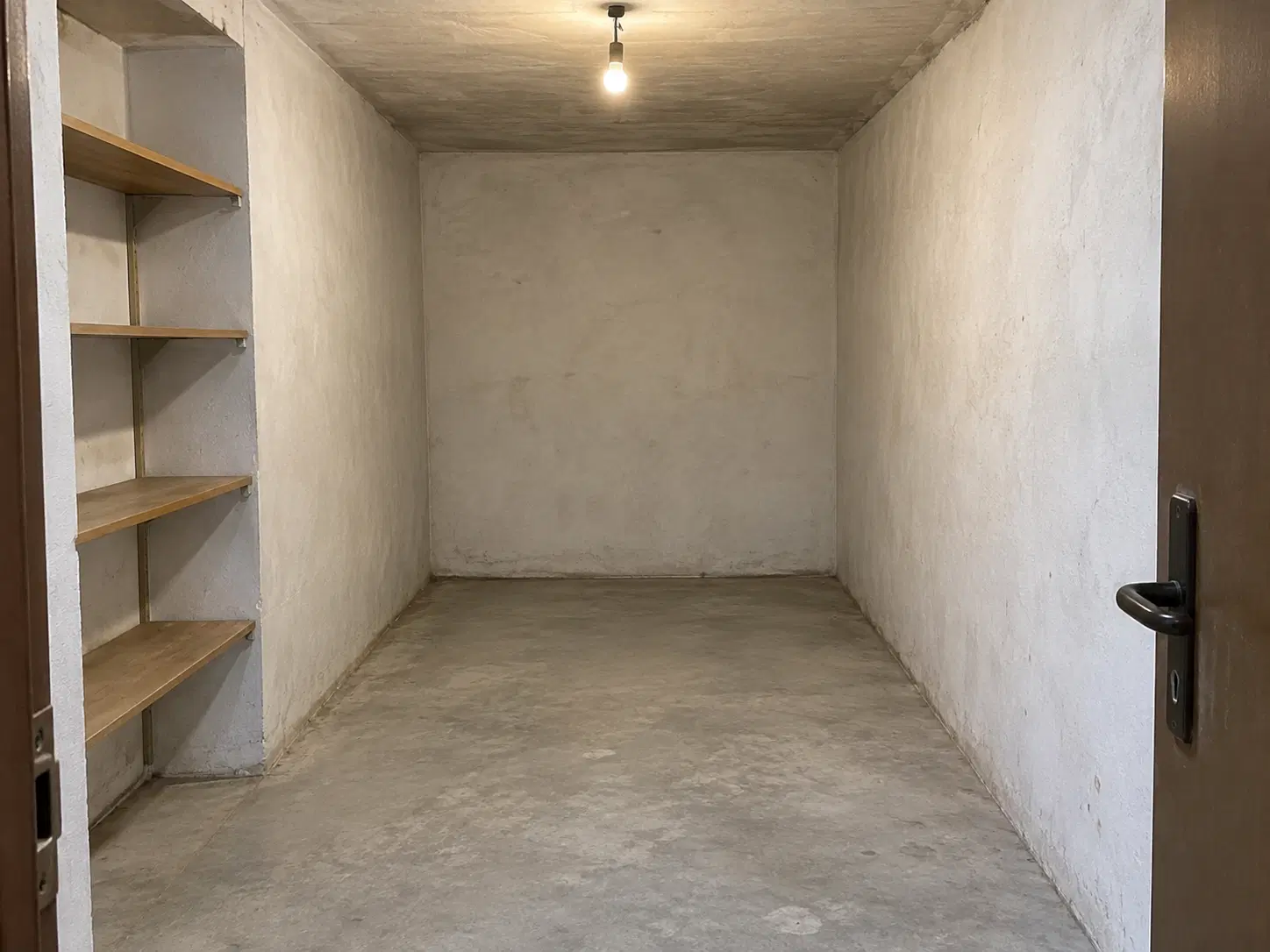 زیرزمین بحر خیابان اصلی جهت اجاره