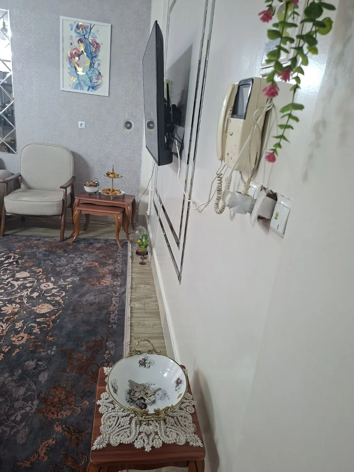 واحد ۷۰ متری سند دار