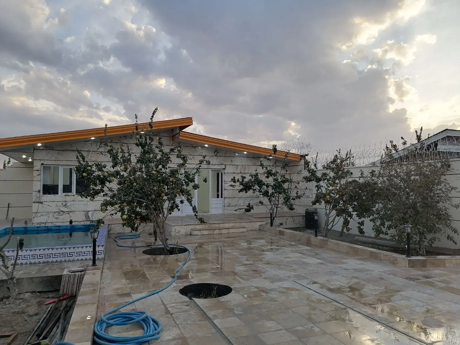 ویلا با مجوز کامل و تمام امکانات