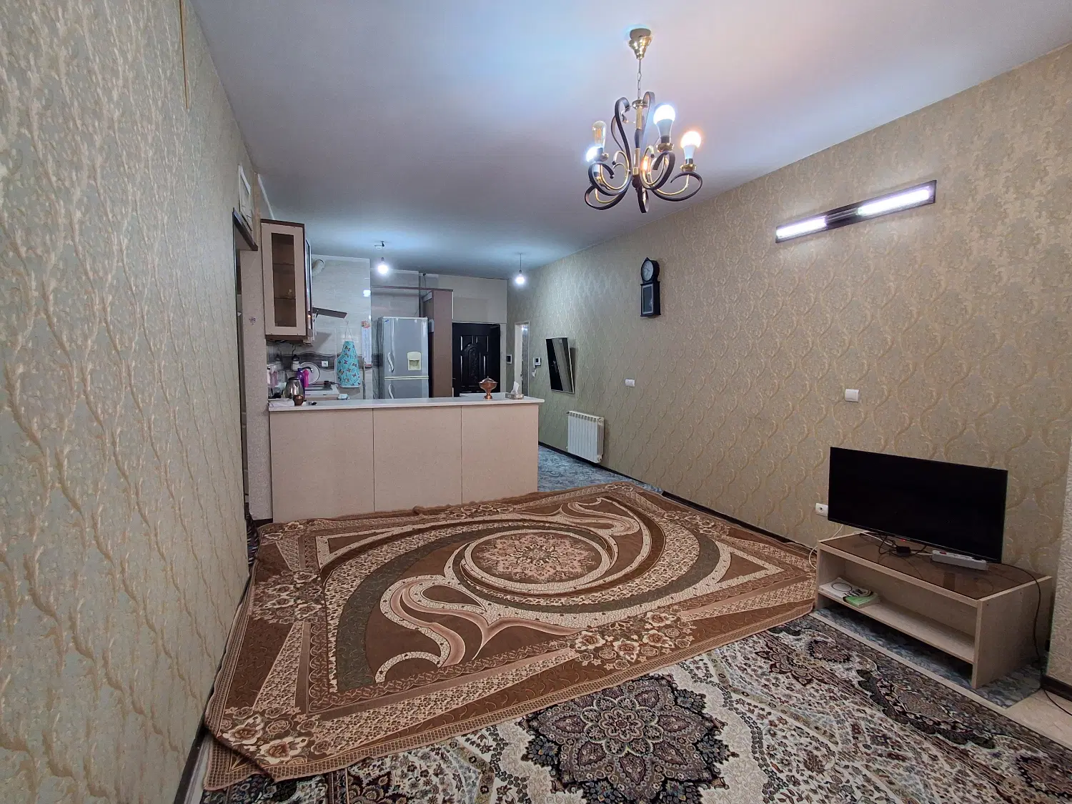 ۸۰متری دوخوابه مجتمع با نگهبانی ۲۴ ساعته