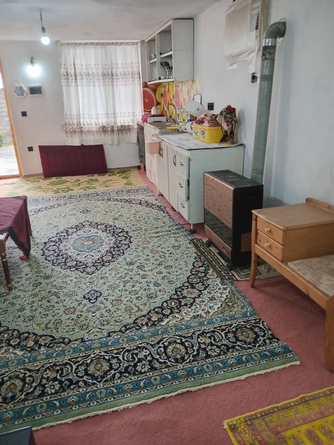 اجاره شبانه سوییت تک خواب در نوشهر چلندر