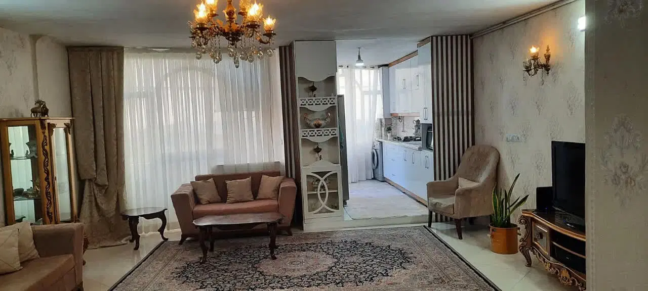 ۹۰متری سرافرازان