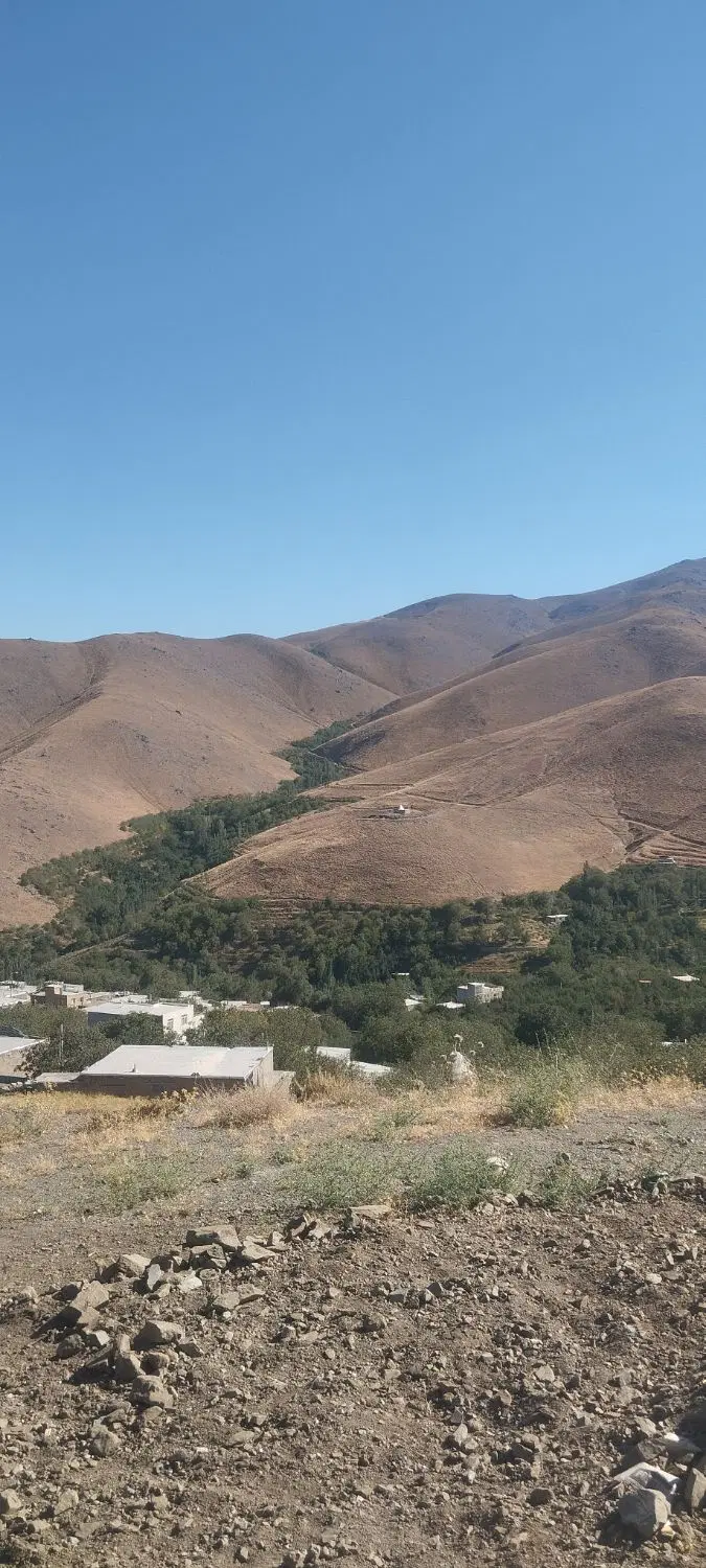 زمین مسکونی در روستای خاکو