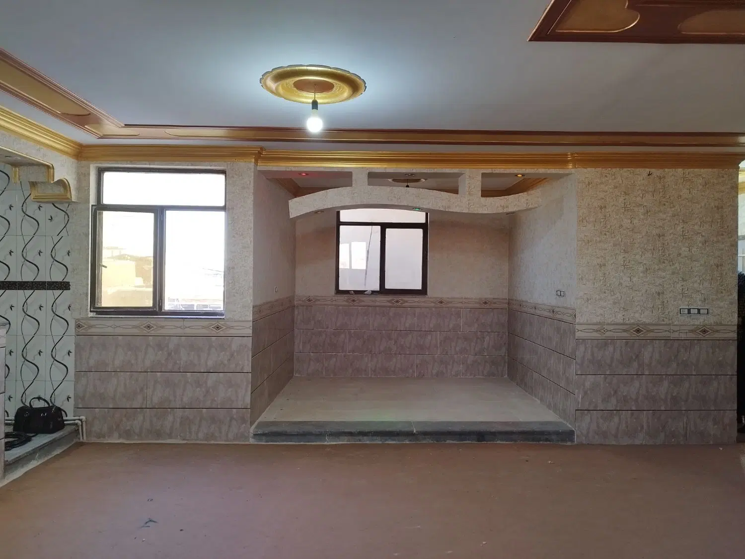 آپارتمان ۱۱۰ متری سراسیاب خیابان شهدای ماهانی