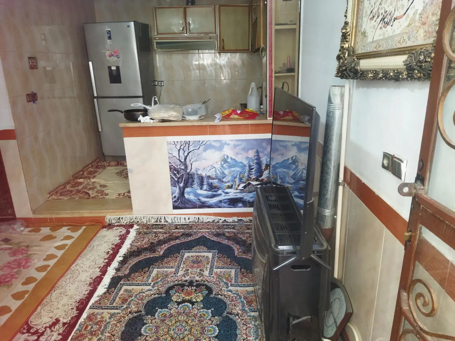 یک حیاط پشت قواره در سبزدشت