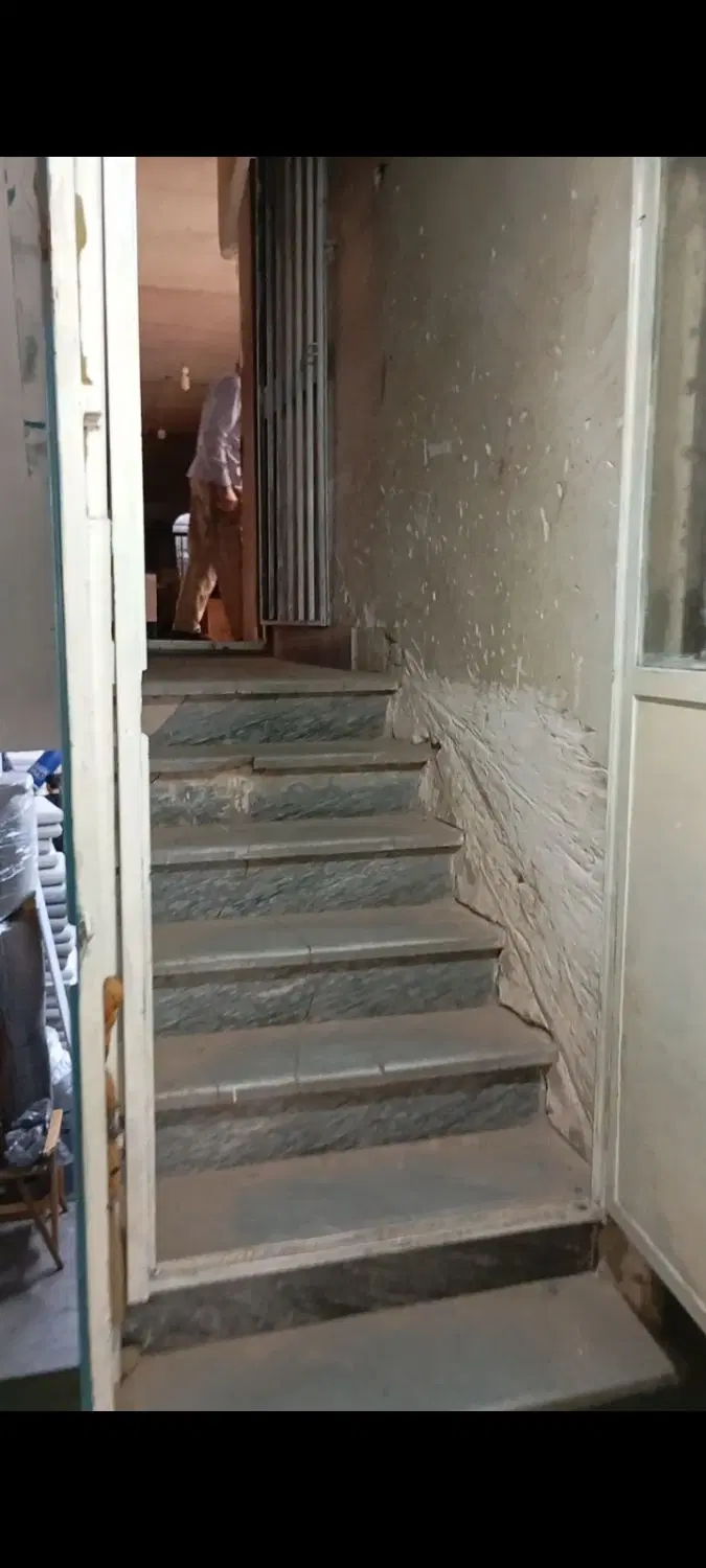 110متر تجاری در دو طبقه