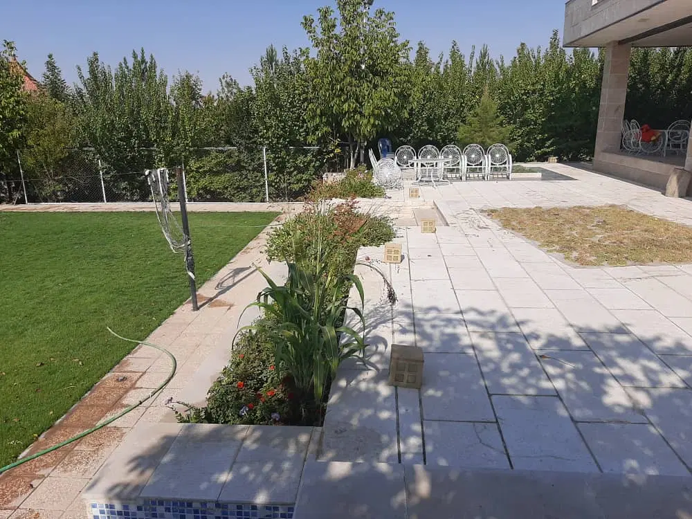 زمین ۲۰۰ متری گلدشت حافظ
