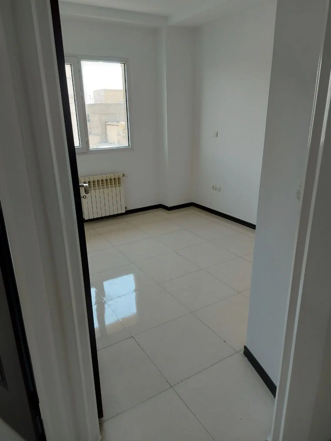 آپارتمان۱۰۰متر دوخوابه رهن و اجاره شمس آباد