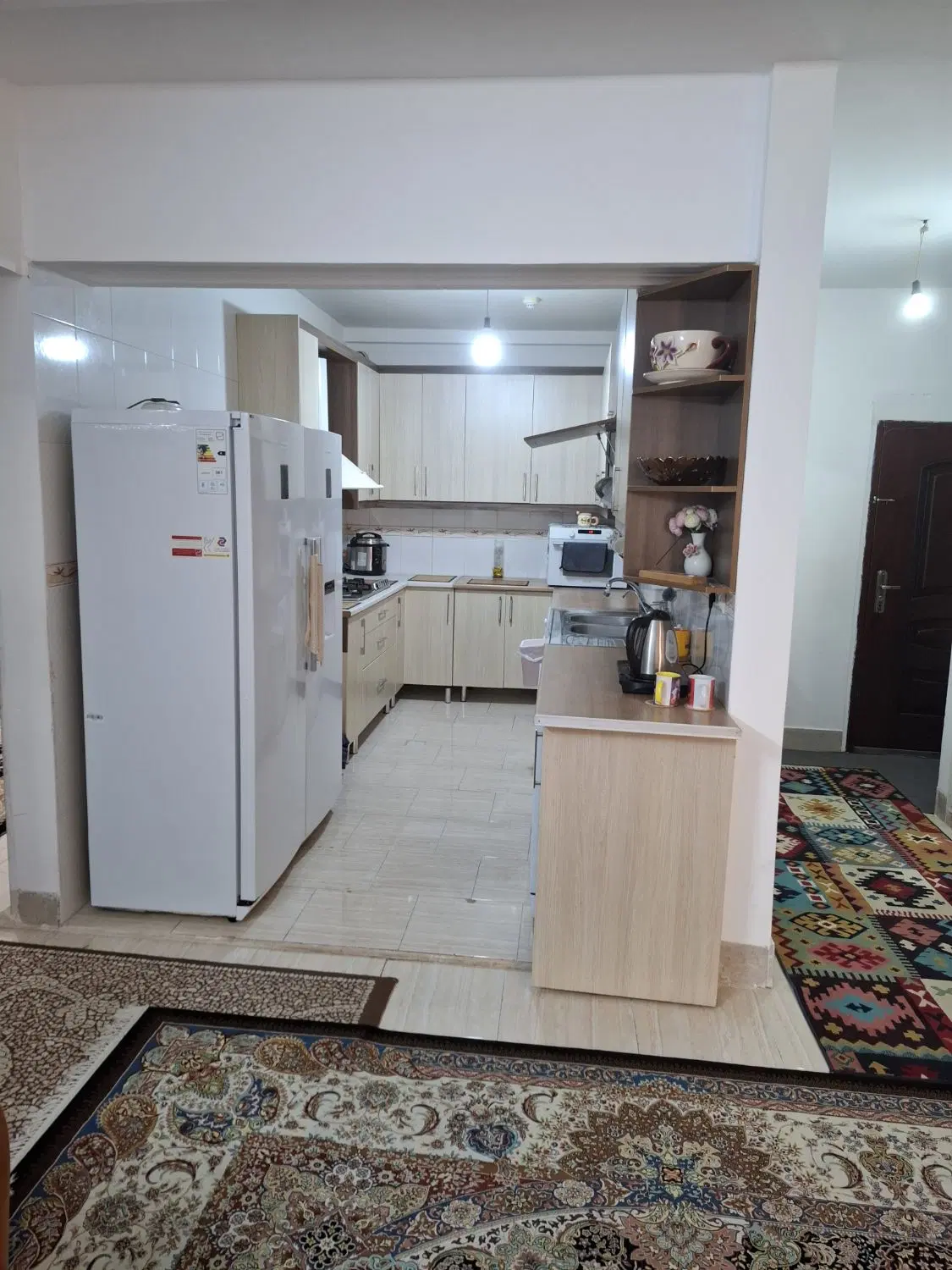 واحد سنددار ابوطالب 100مترخوش نقشه بدون خرج