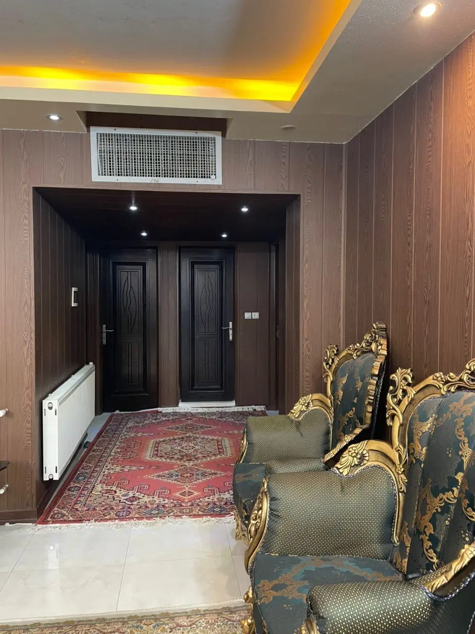 اپارتمان ۱۵۵ متربرازنده شیک تمییز تک واحدی
