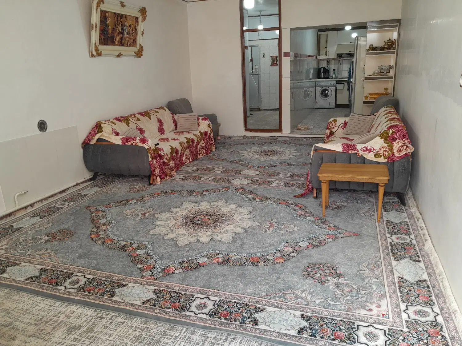خانه ویلایی ۱۰۰متر داری یک باب مغازه