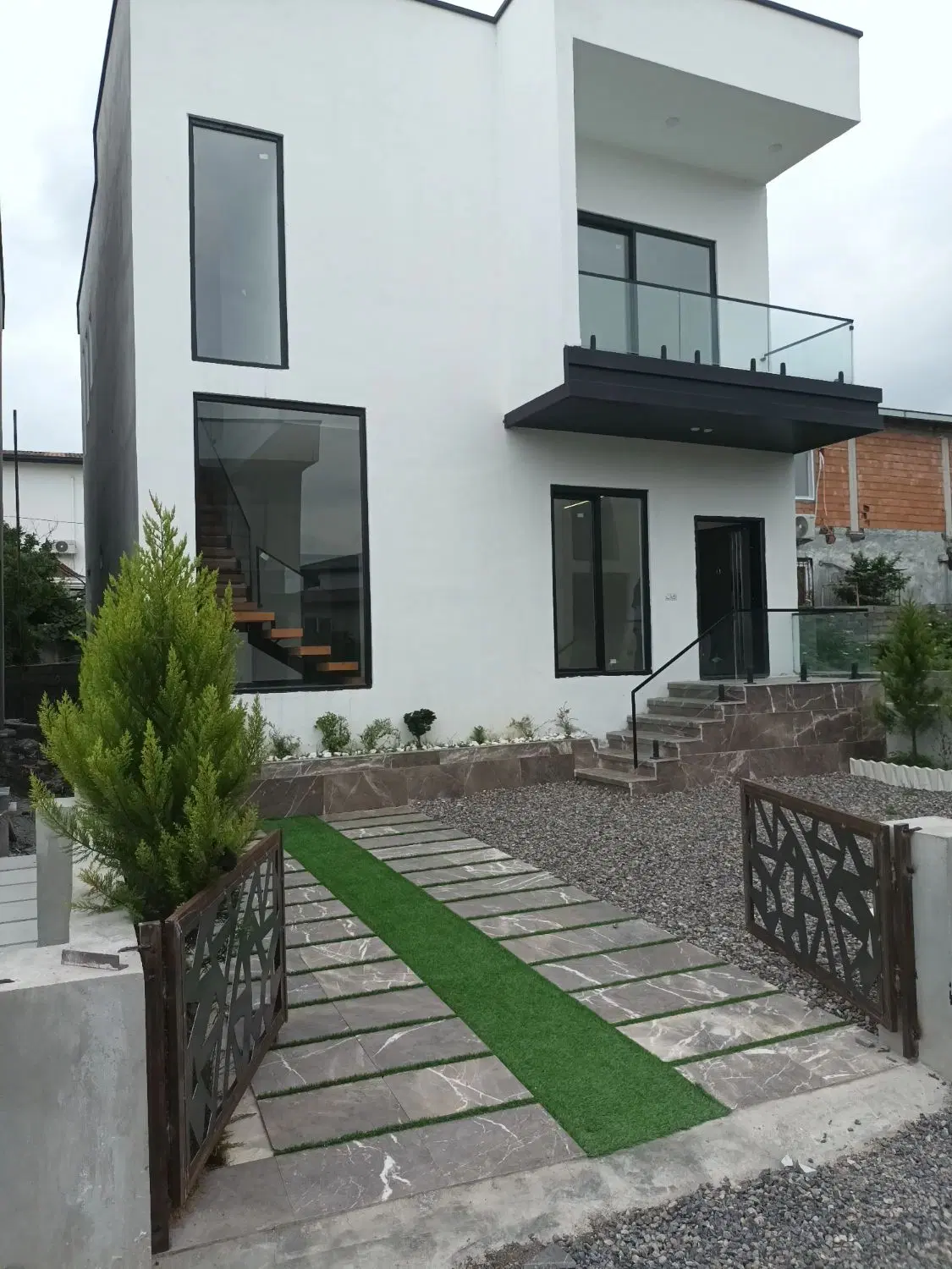 ویلای دوبلکس با قیمت استثنایی
