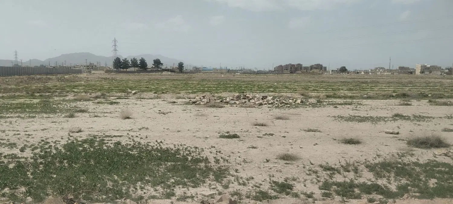 زمین مسکونی