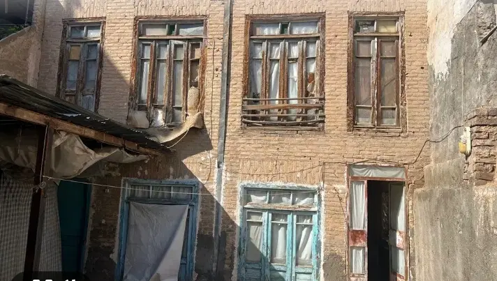 خانه کلنگی