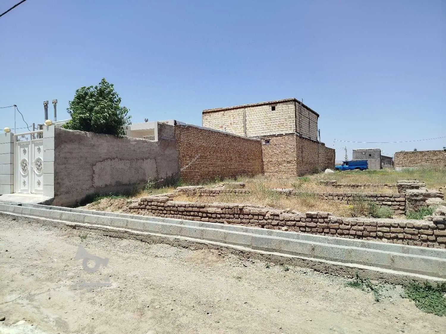 زمین ملکی تجاری