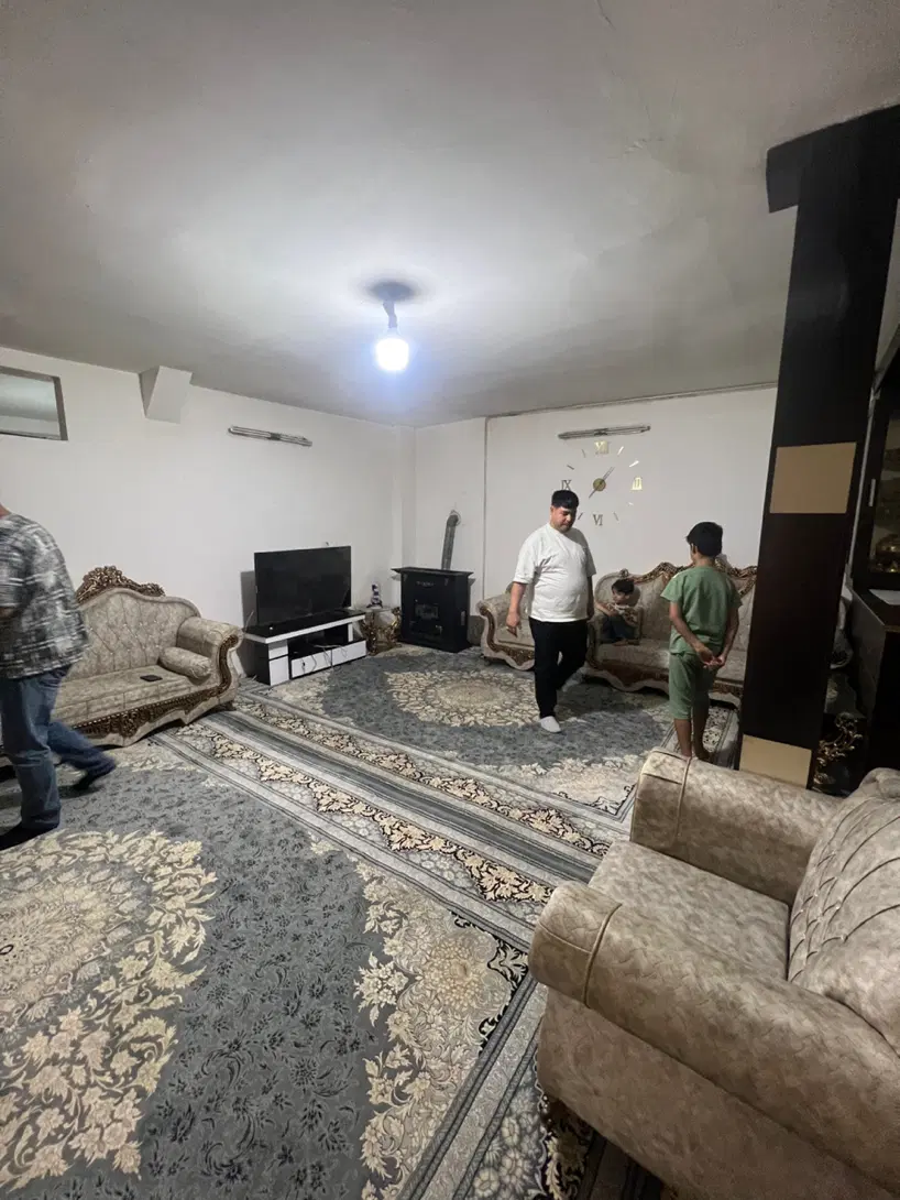 فروش بهمن۲۰ویلایی دوطبقه قدیمی ساخت ۱۰۰متری