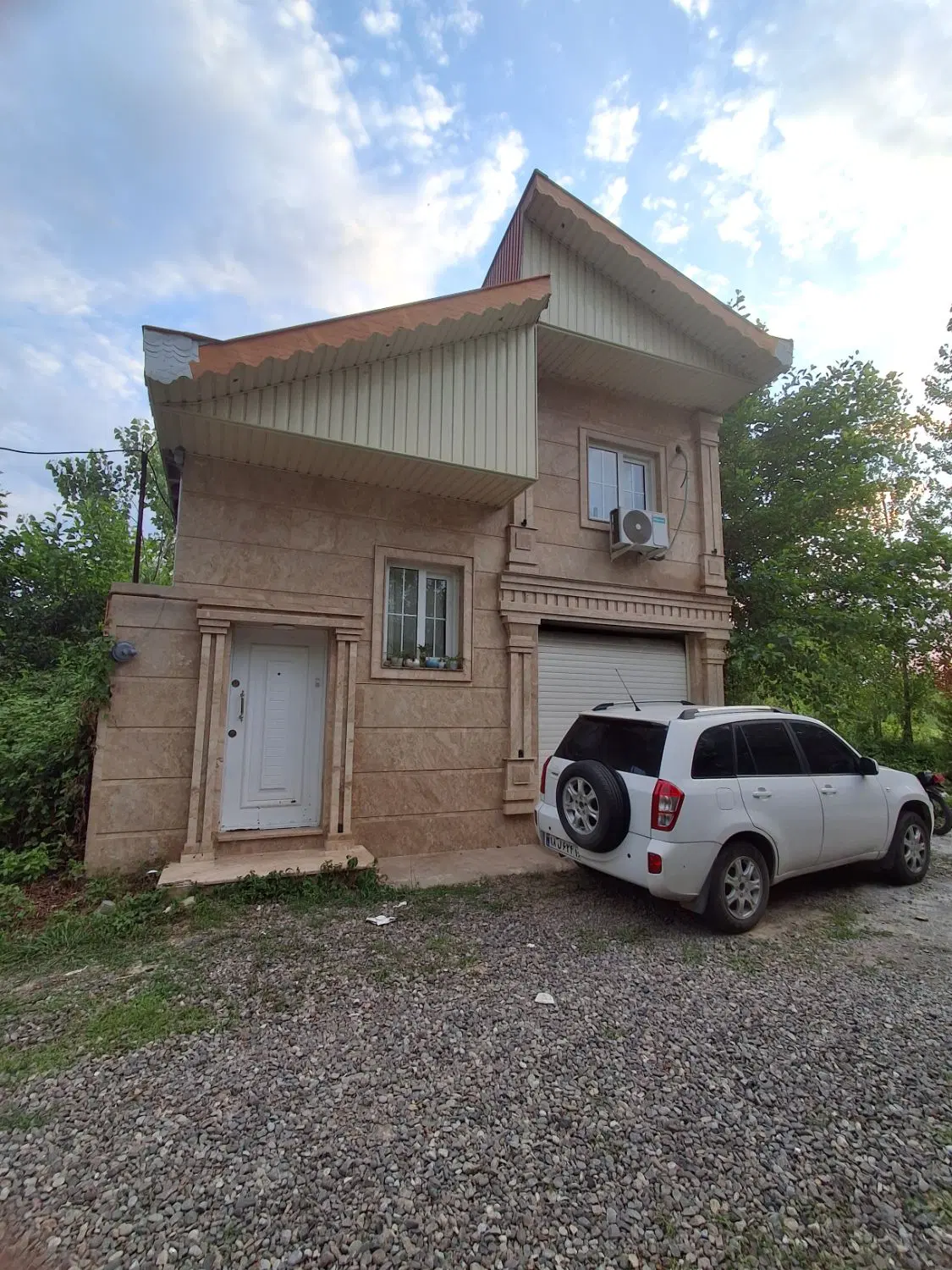 منزل ویلایی. ستد شش دانگ