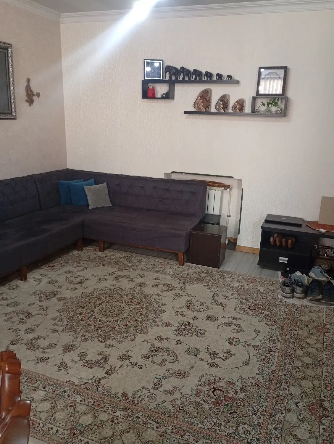 فروش یک واحد مسکونی