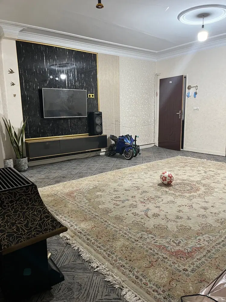 فروش آپارتمان ۸۵ متری دوخواب تک‌واحدی