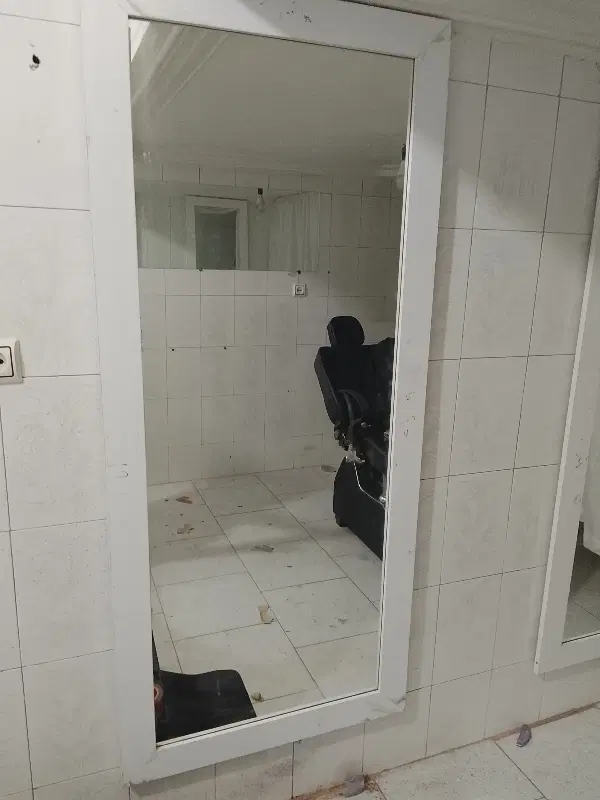اجاره مغازه ۲۱ متری با ۹ متر بالکن