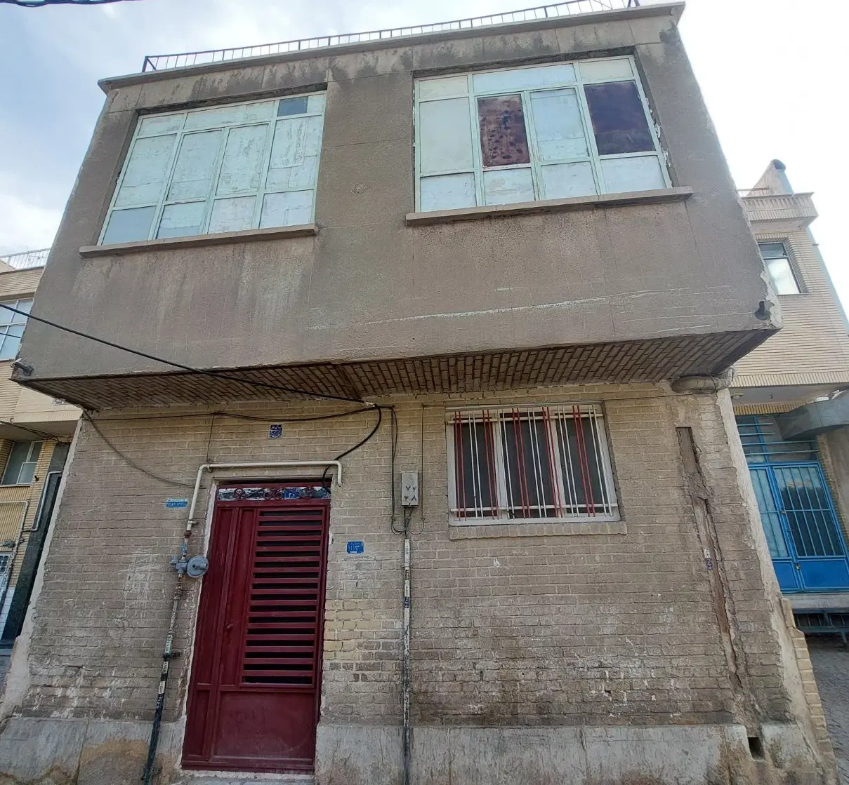 خانه ویلایی چهل پنج متری عماریاسر ۵ دقیقه تا حرم