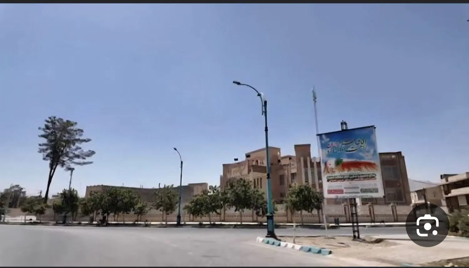 ۲۸۰ متر زمین تجاری میدان شهرداری مهریز
