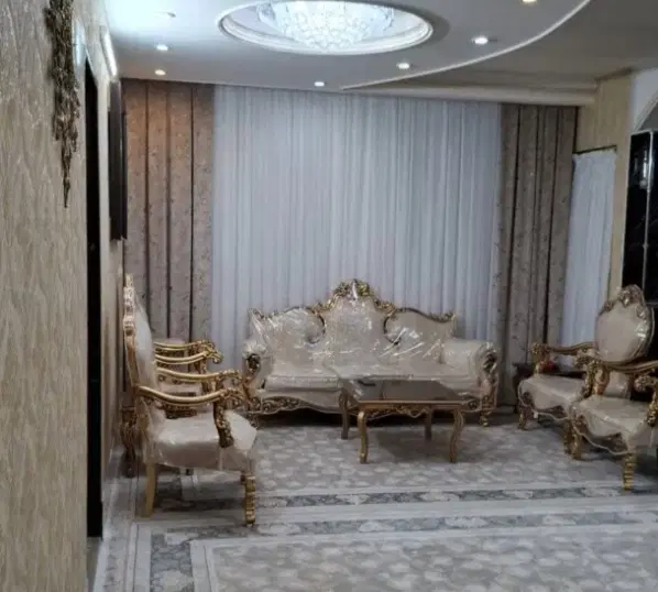 صد متری با دوازده متر مغازه