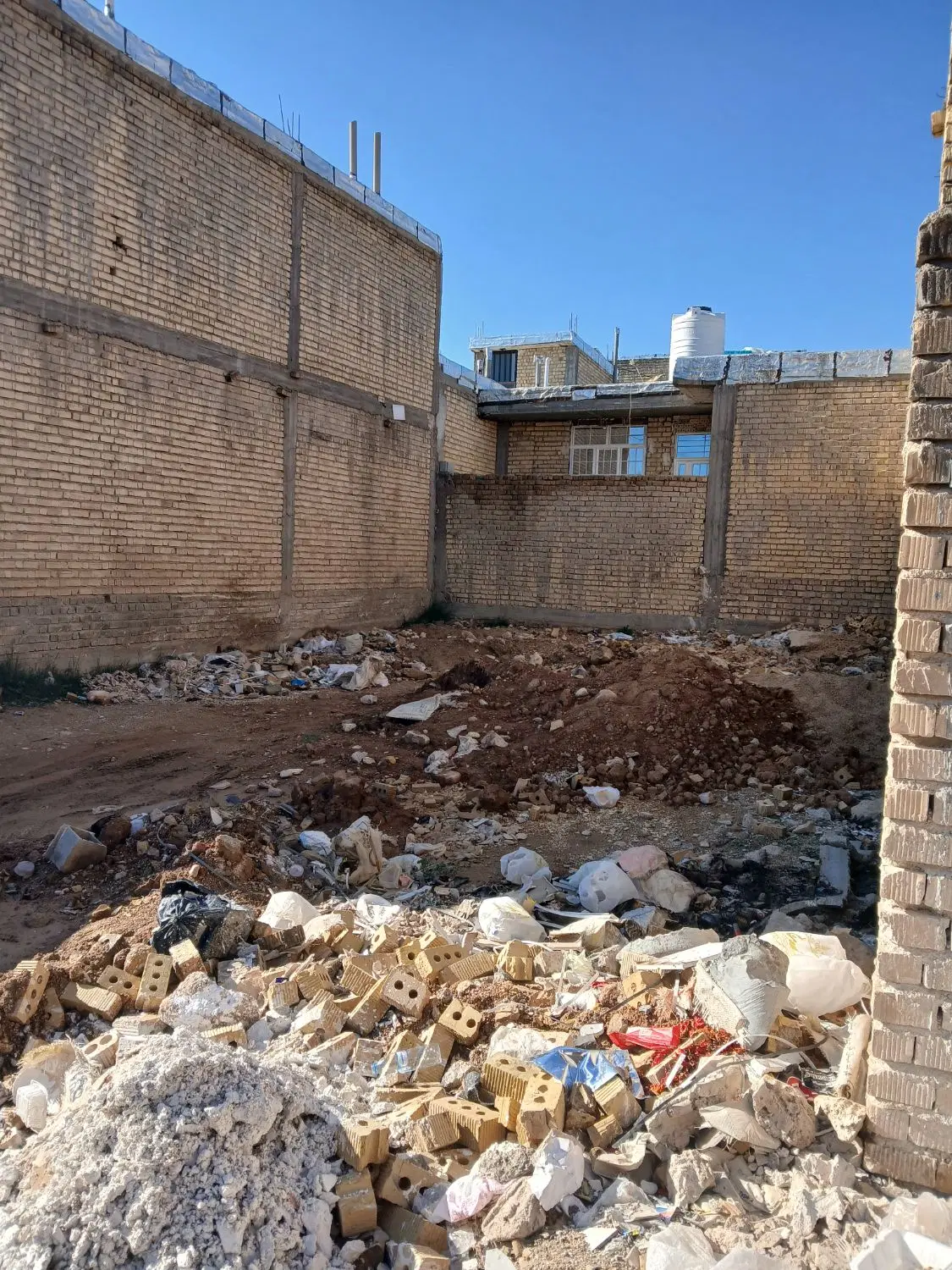 زمین کوچه ۴۸ شاپورجان