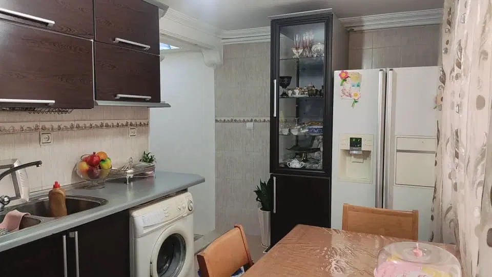 یک واحد آپارتمان ۷۵ متر در مجتمع گلپارک