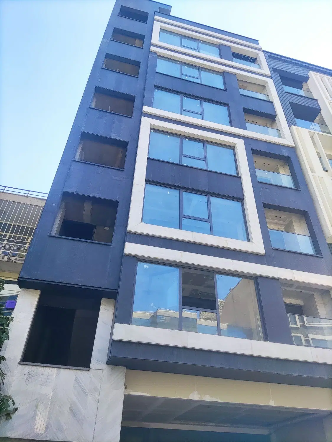 ۷۸۰مترمستغلات سنداداری ایرانشهر فردوسی،قرنی انقلاب