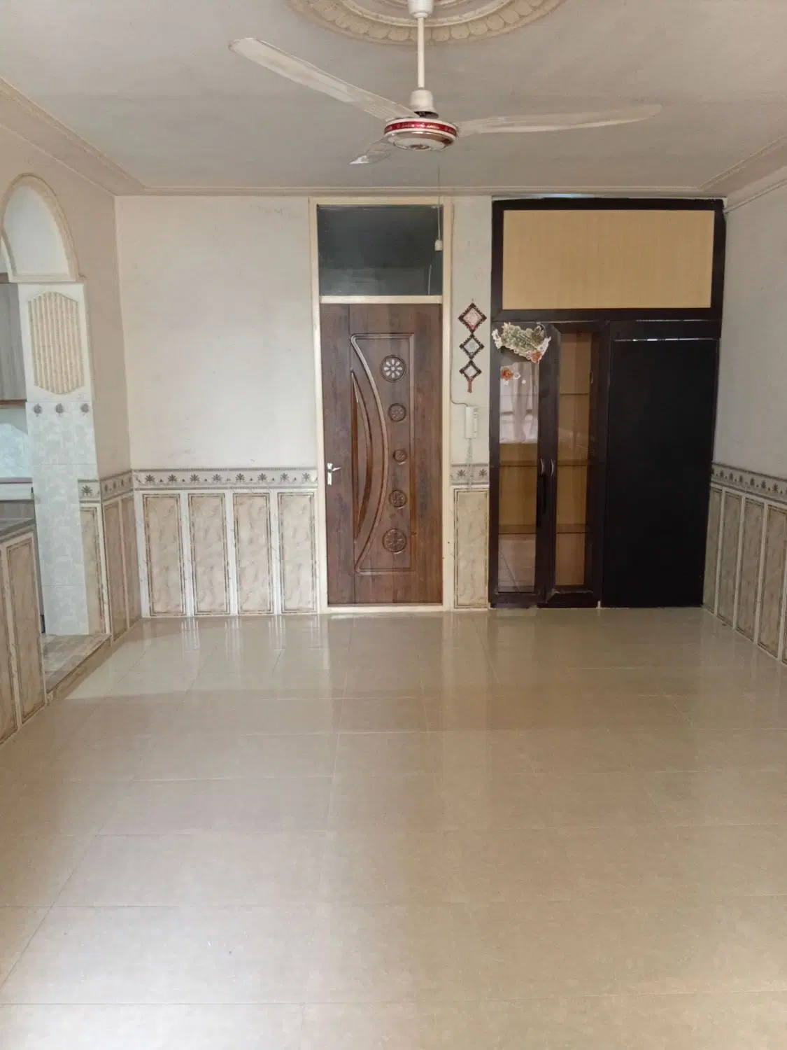 خونه ویلایی دربهترین کوچه ناظراباد۲۱