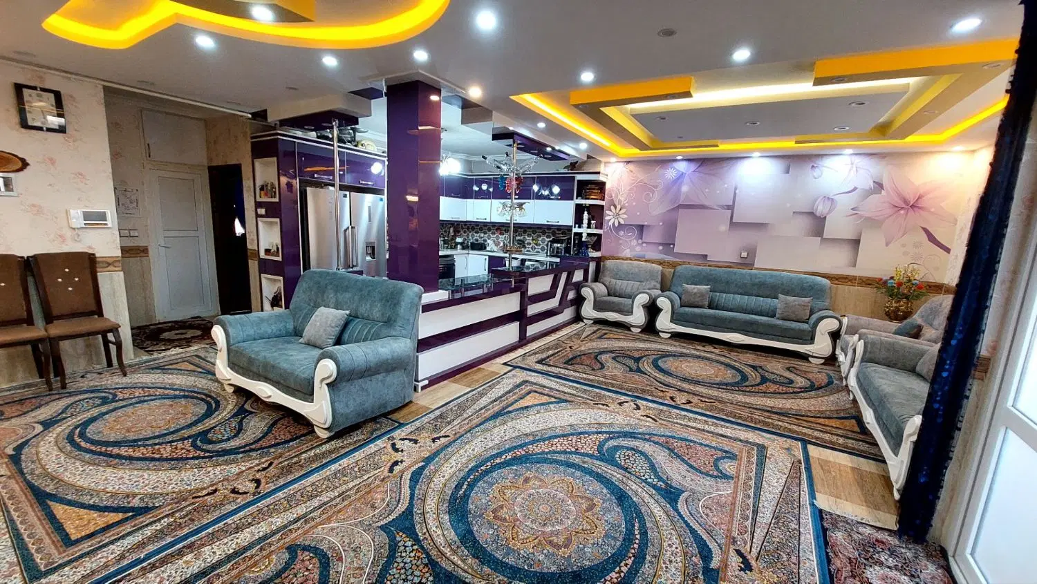 خانه ویلایی فاز یک غدیر شهر 153متری