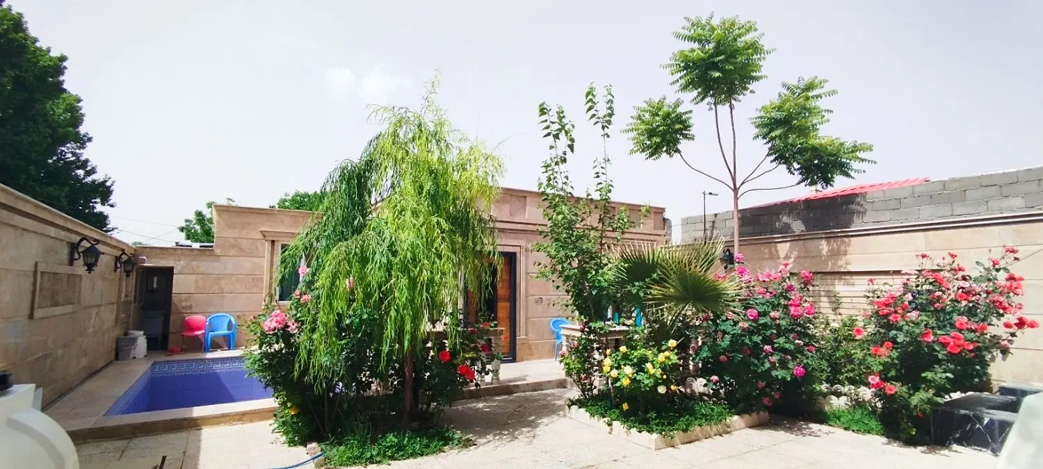 ویلا دویستو بیست متری