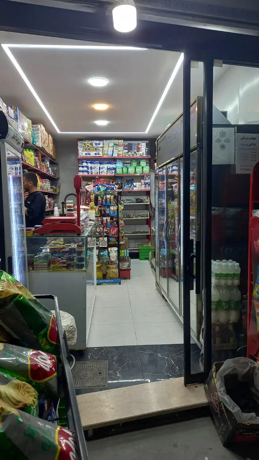 فروش یک باب مغازه 27 متری واقع حصه جنوبی