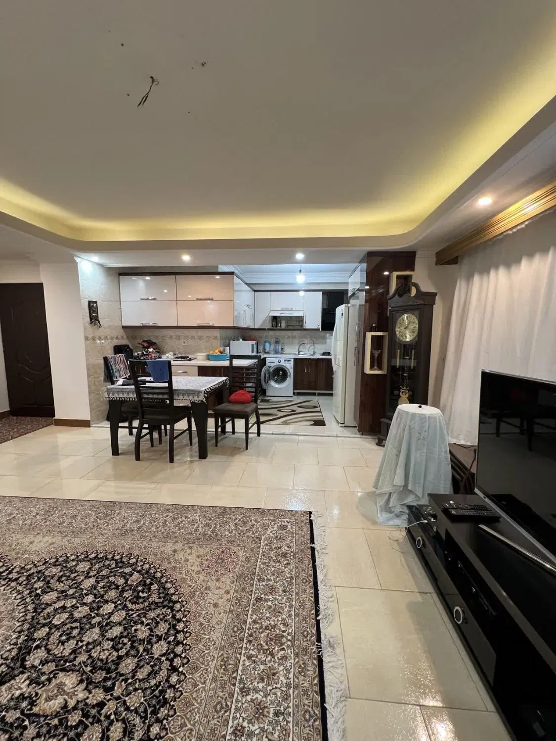 اجاره واحد مسکونی فوق‌العاده