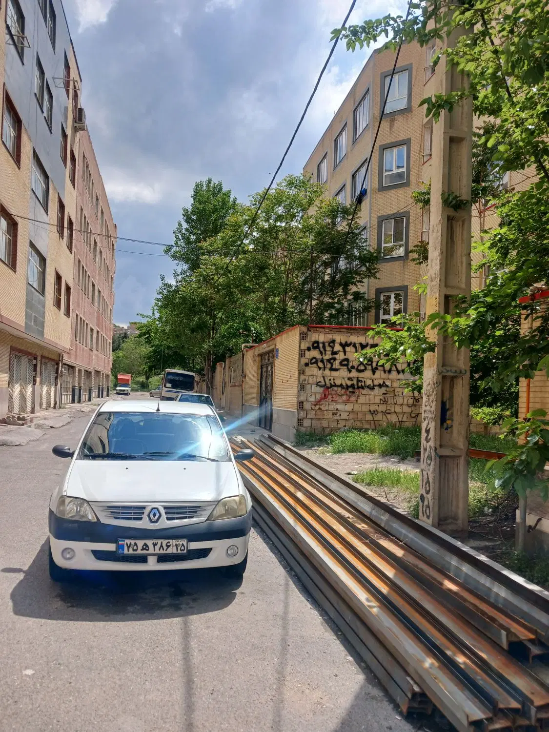 زمین مسکونی ۱۷۸ متری