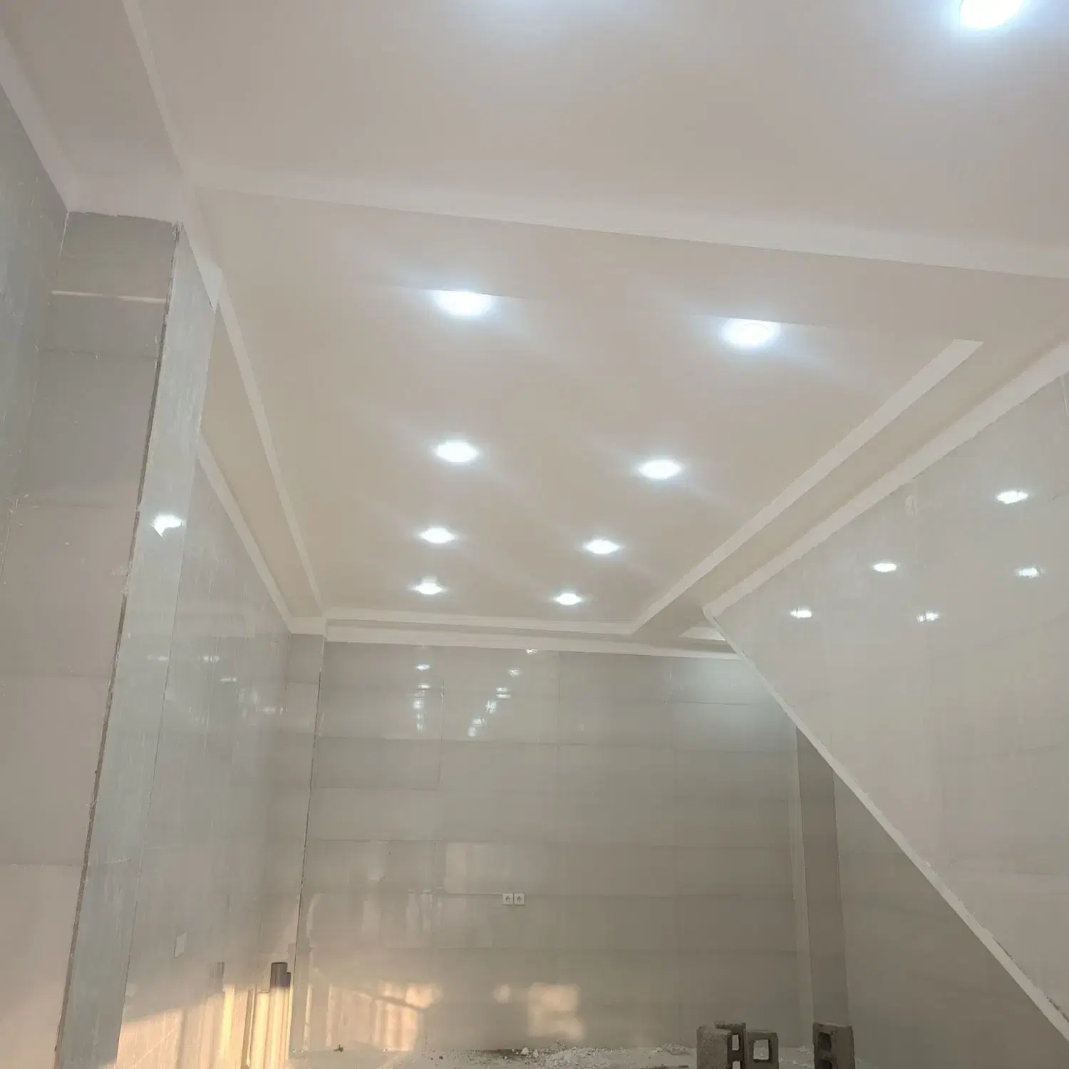 اجاره مغازه عنبرآباد