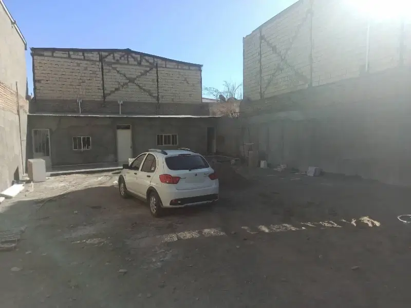 زمین بر خیابان میرزارضا