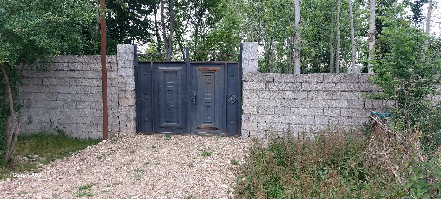 زمین خوش نقشه سند دار لب خیابان اصلی