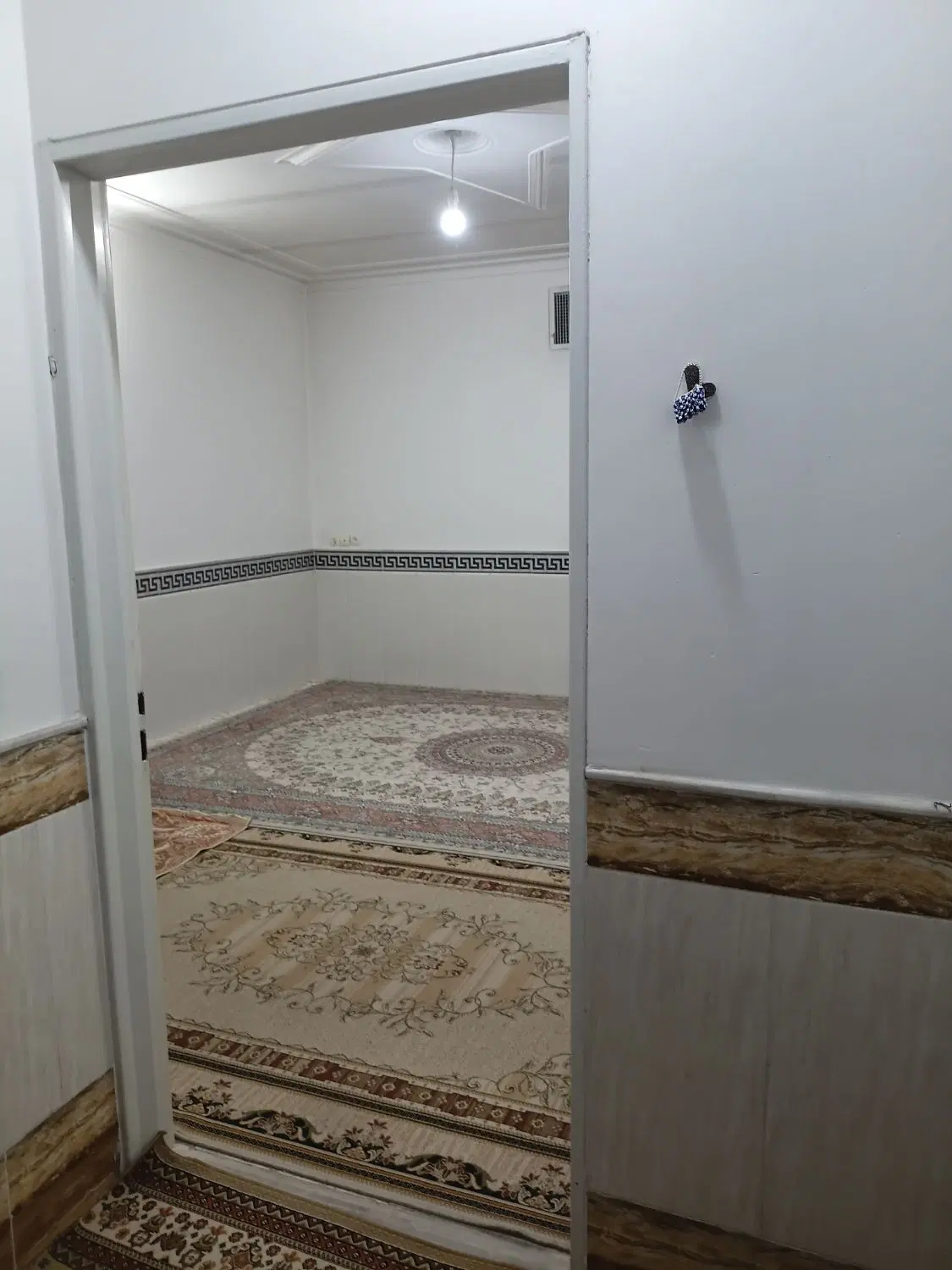 منزل اجاره ای به اتباع خانواده یا دانشجو