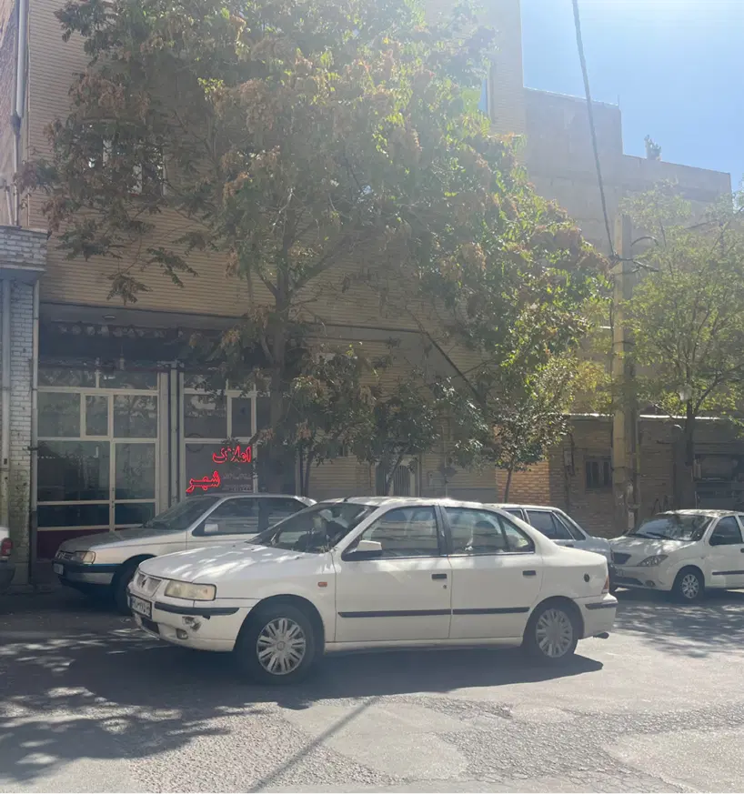 ۲۰مترمغازه کاملا بهداشتی برخیابان۱۸متری_رهن واجاره