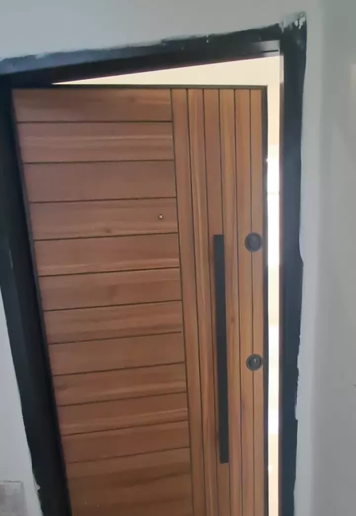 ۶۵متر۲خواب ( بازسازی شخصی تک واحدی)