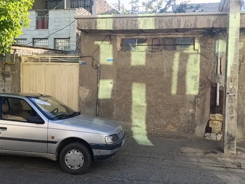 ملک ۲۰۰ متری کلنگی