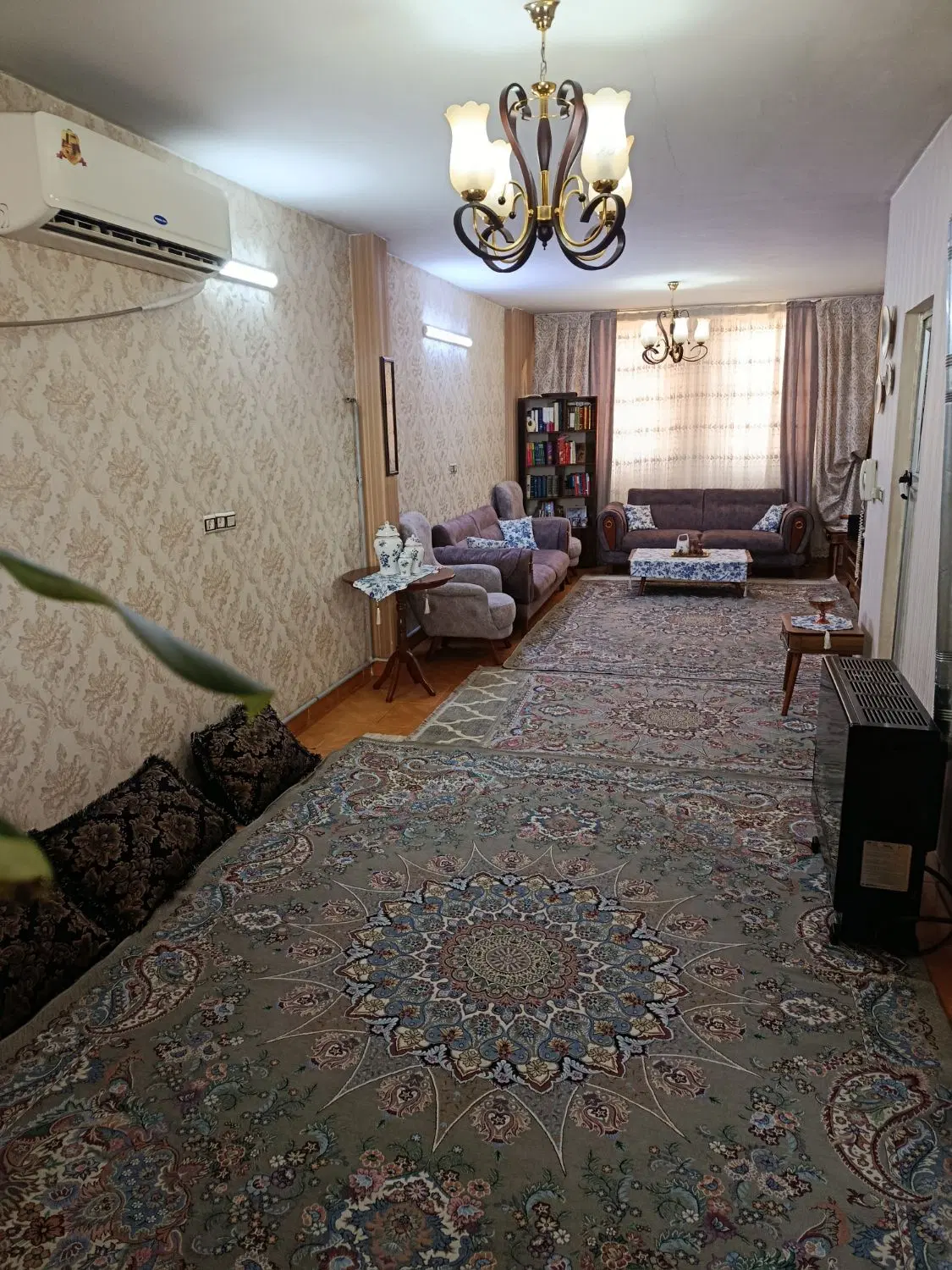 آپارتمان ۷۸ متری ( سه راه قذس و شهید عالمی)