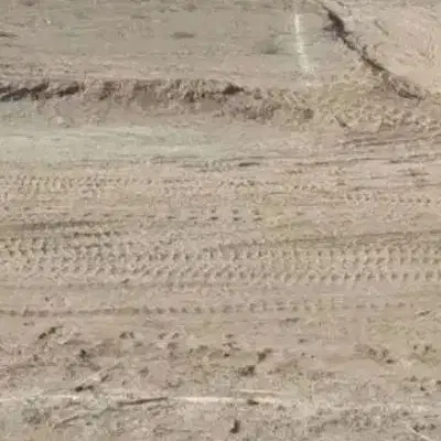 زمین 200متری از 400متری فاز دو چمران