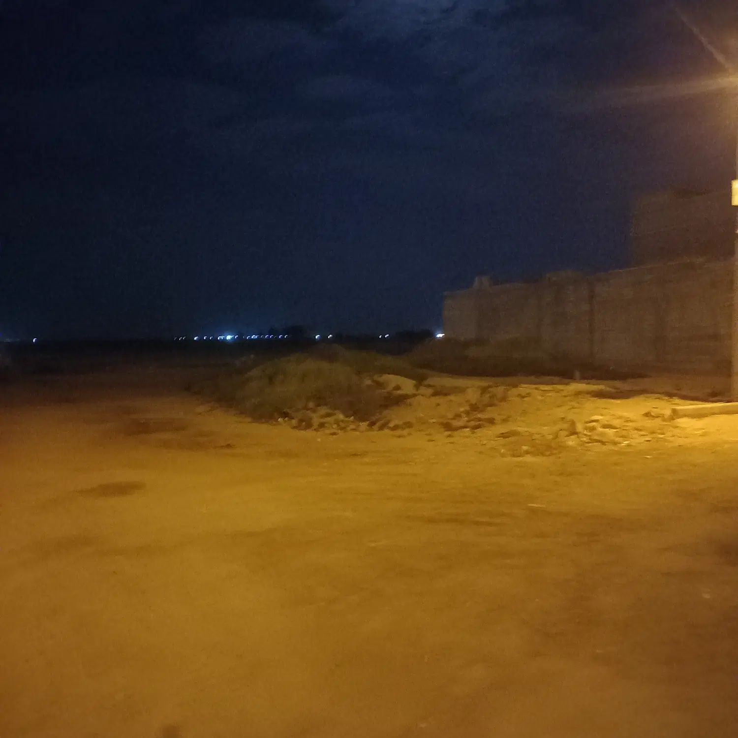 زمین واقع در حمیدیه